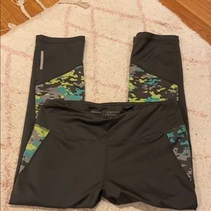 Reebok Cropped Workout Leggings - Grey